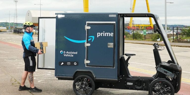 amazon uk delivered over 1 billion products within a day