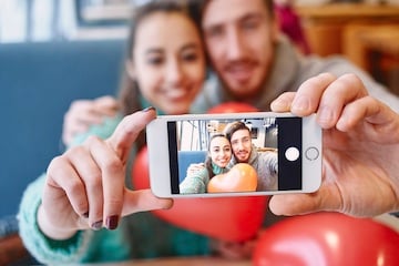 Influencers Mostly Skip Disclosure
